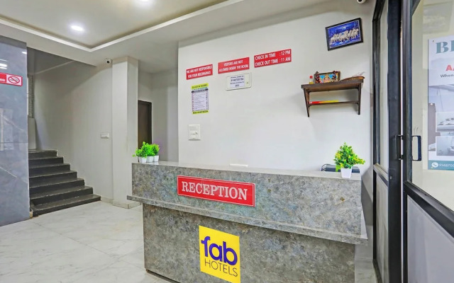 Fabhotel Bluemoon Residency