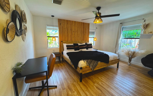 Fox Garden-heated Pool-spa- Boho-downtown Beach