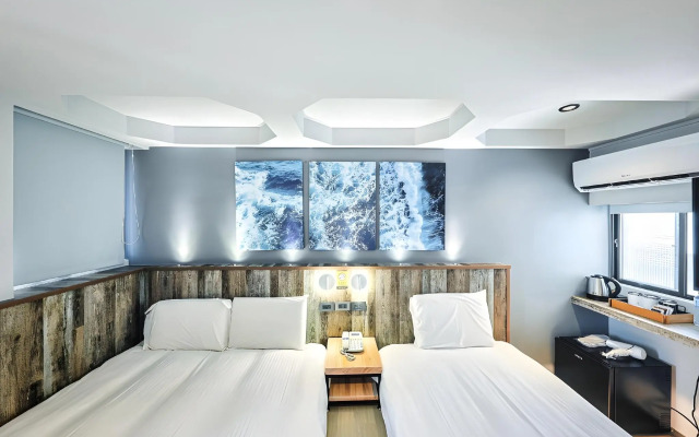 Yes Home Hotel