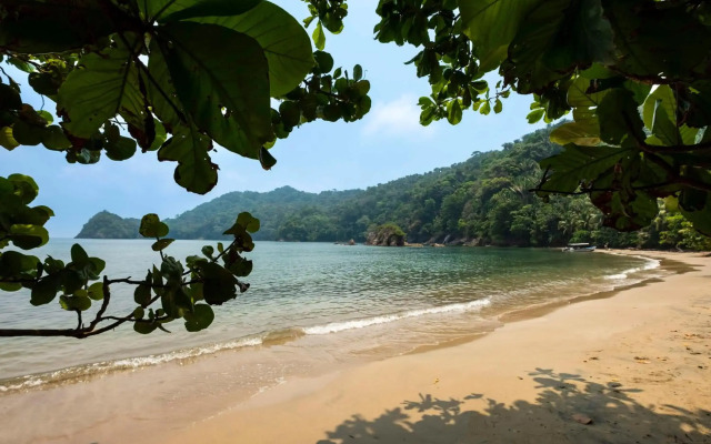 Indura Beach & Golf Resort, Curio Collection by Hilton