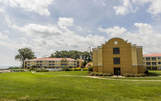 Cedar Point's Sandcastle Suites