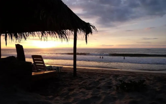 El Destino Casas y Bungalows Vichayito