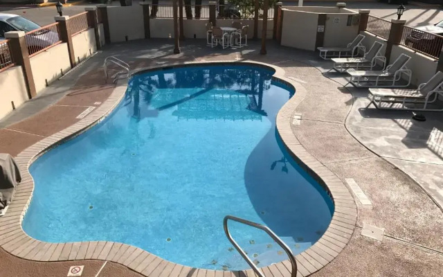 Texas Inn & Suites