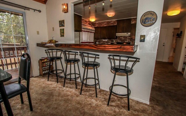 Beary Sweet Retreat 1257 by RedAwning