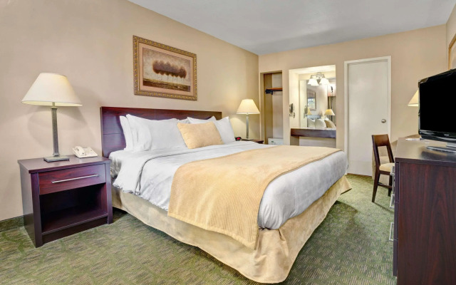 Travelodge by Wyndham Presidio San Francisco