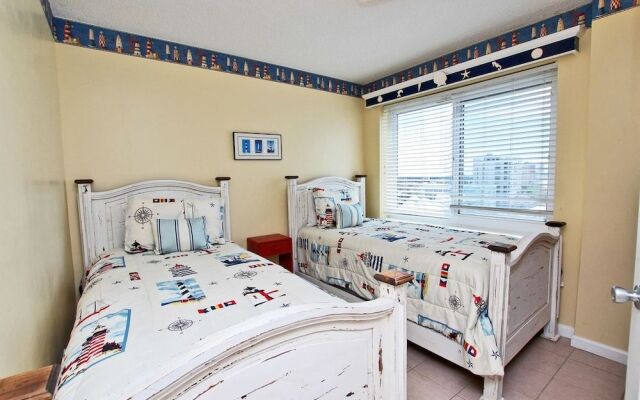 Tradewinds 901 - 2 Br condo