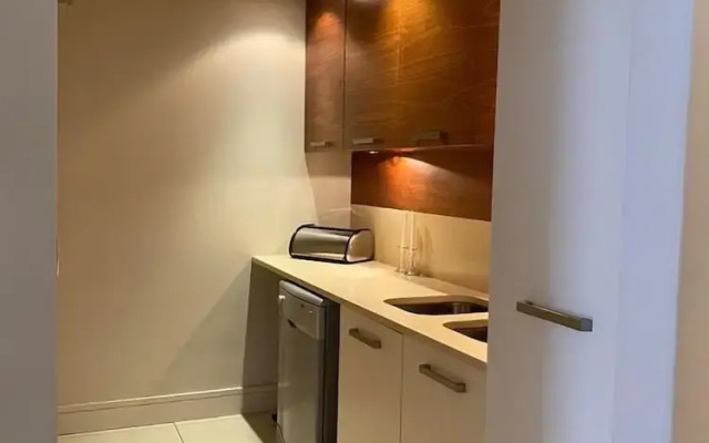 Marine Square Luxury Holiday Suites