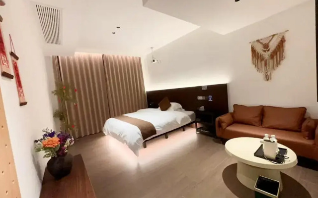 Everchanging Seasons Homestay
