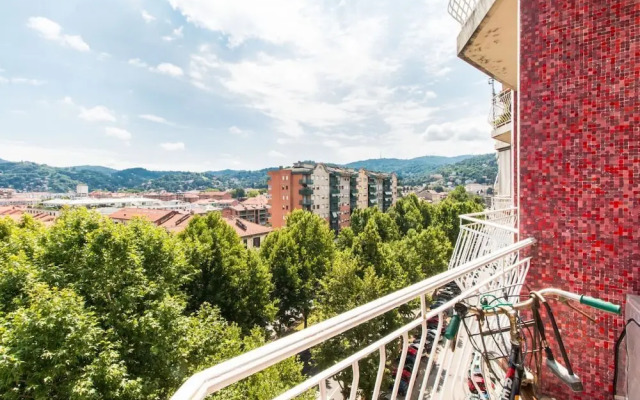 Vanchiglia Cozy Flat with Terrace and City View