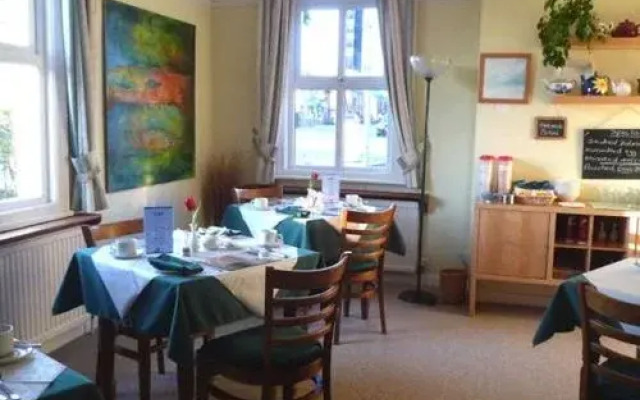 Ashdene House