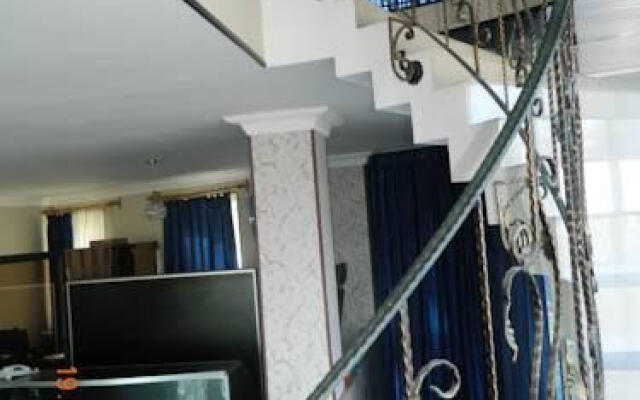 Hotel Argo
