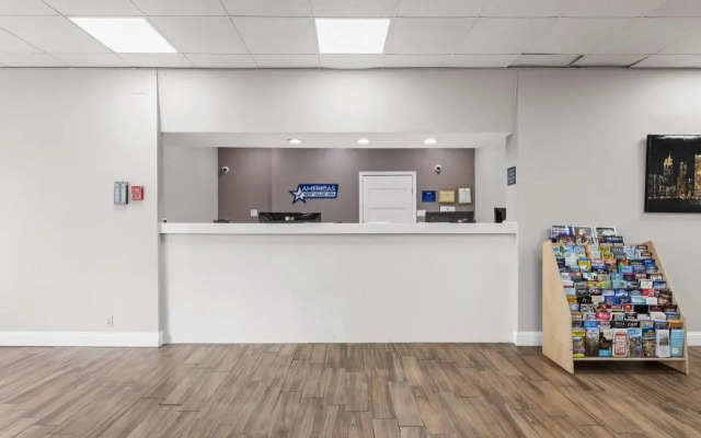 Best Western Mid-Cities Inn