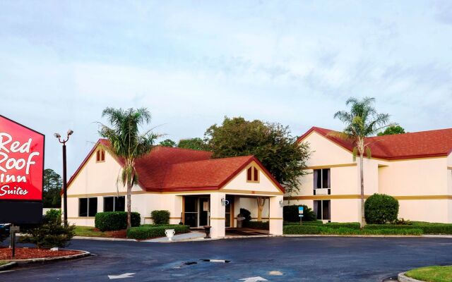 Red Roof Inn & Suites Brunswick I-95