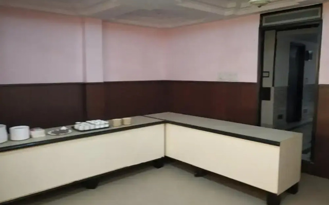Hotel Raman's