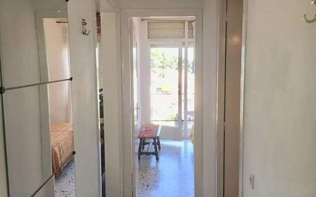 Apartment - 2 Bedrooms with Sea views - 107793