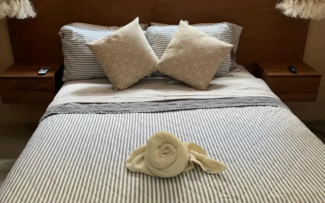 Taanah Poolview 1BR apartment Ecochic
