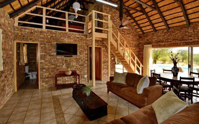 Tshukudu Game Lodge