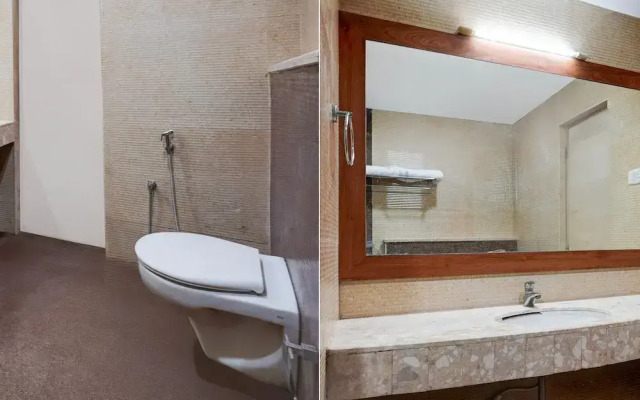 Super Townhouse Arcot Road