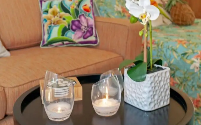 Sandpiper 120B - studio Br Condo