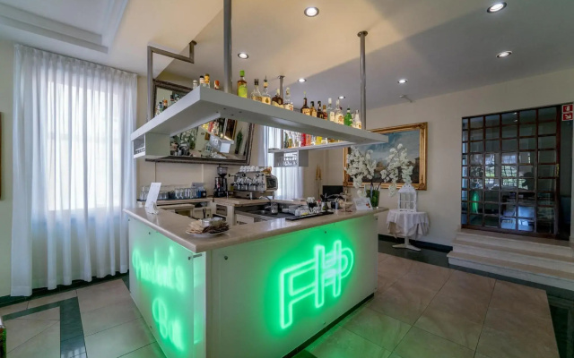 President Hotel