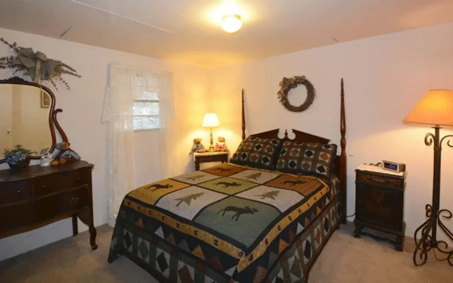 Whispering Pine Vacation Rentals