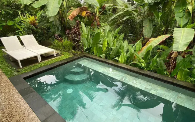 Dukuh Village Homestay
