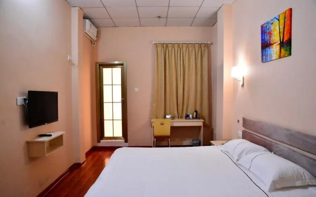 Xinhuabei Inn