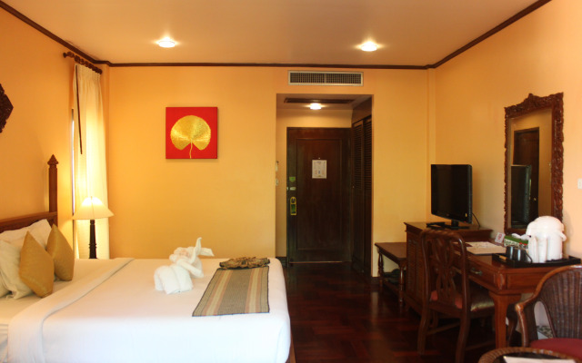 Khao Lak Palm Beach Resort
