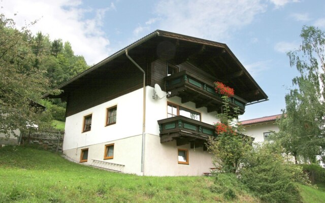 Hilltop Apartment In Taxenbach With Sauna