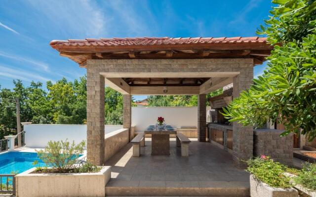 House Pomalo