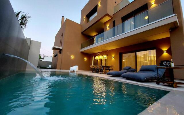 Salina SPA Villas - with Private HEATED POOL, SAUNA & JACUZZI Hot Tub