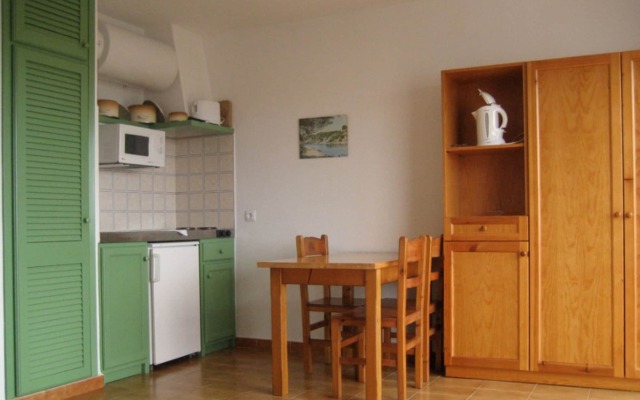 Vista Blanes Apartments