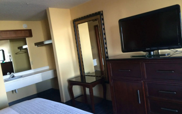 The Executive Inn