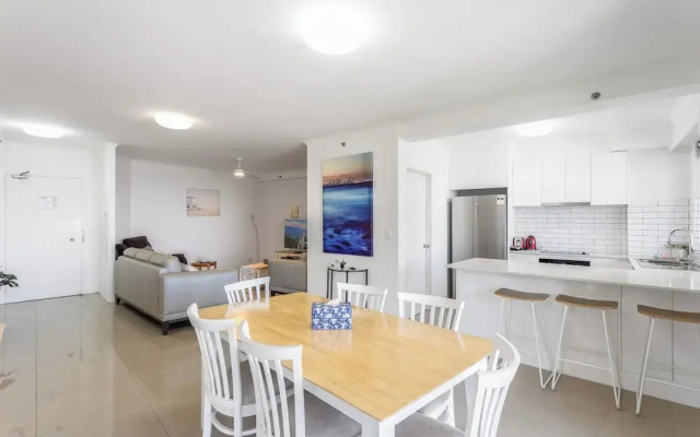 The Meriton on Main Beach
