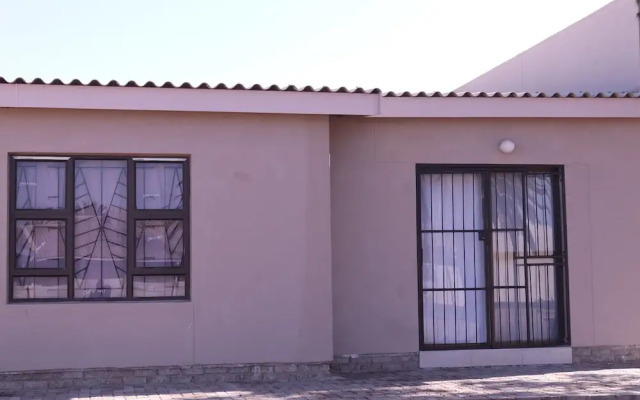 Frankestreet Self Catering Accommodation