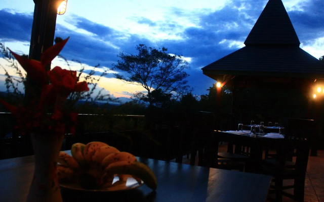 Thaton Hill Resort