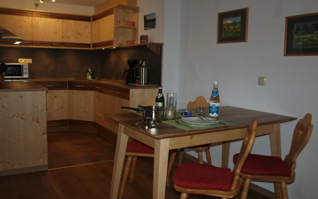 Gästehaus & Pension Watzmannblick