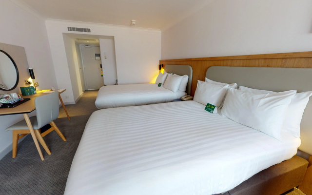 Holiday Inn Cambridge by IHG