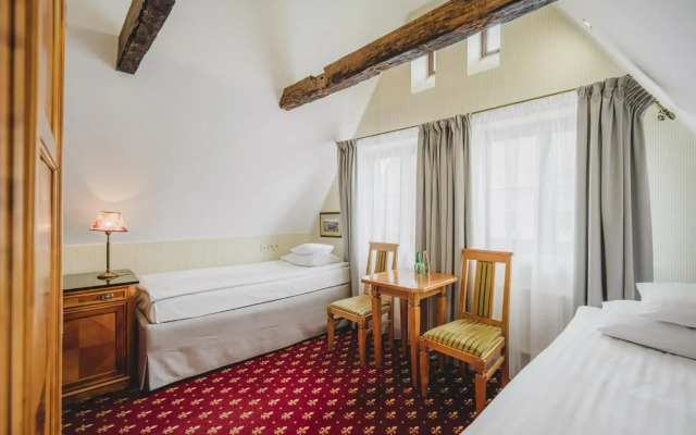 Hotel Solaris