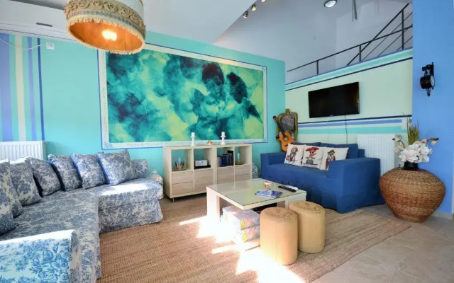 Loutraki Diamond beach house