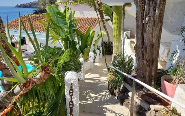 Villa Beach Club