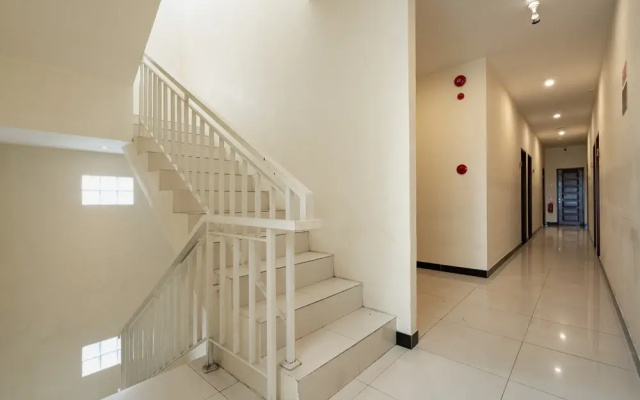 RedDoorz Plus @ Uno Jalan Merak Samarinda