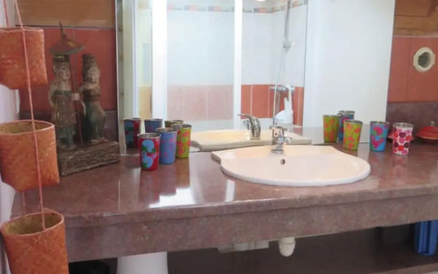 Holiday Home La Chapelle - CON100