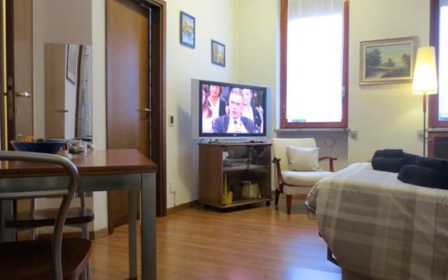 Temporary House Milan Navigli Studios