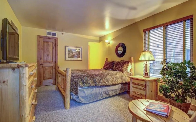 1120 Empire Avenue Private Home by Alpine Ski Properties