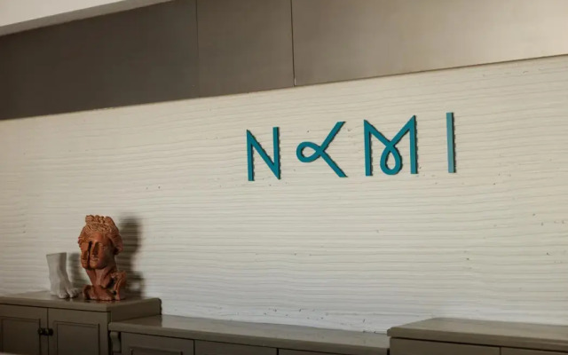 Nami Hotel & Suites