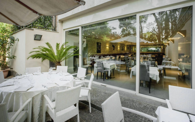 Hotel Villa Maria Regina