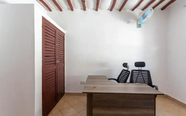 Lux Suites Diani Holiday Villas