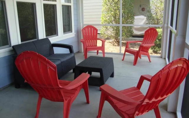 Retreat 2214 by RedAwning