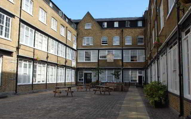 Sundial Court